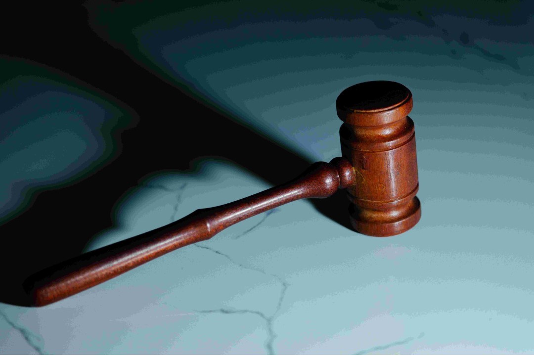 Attorney consulting client