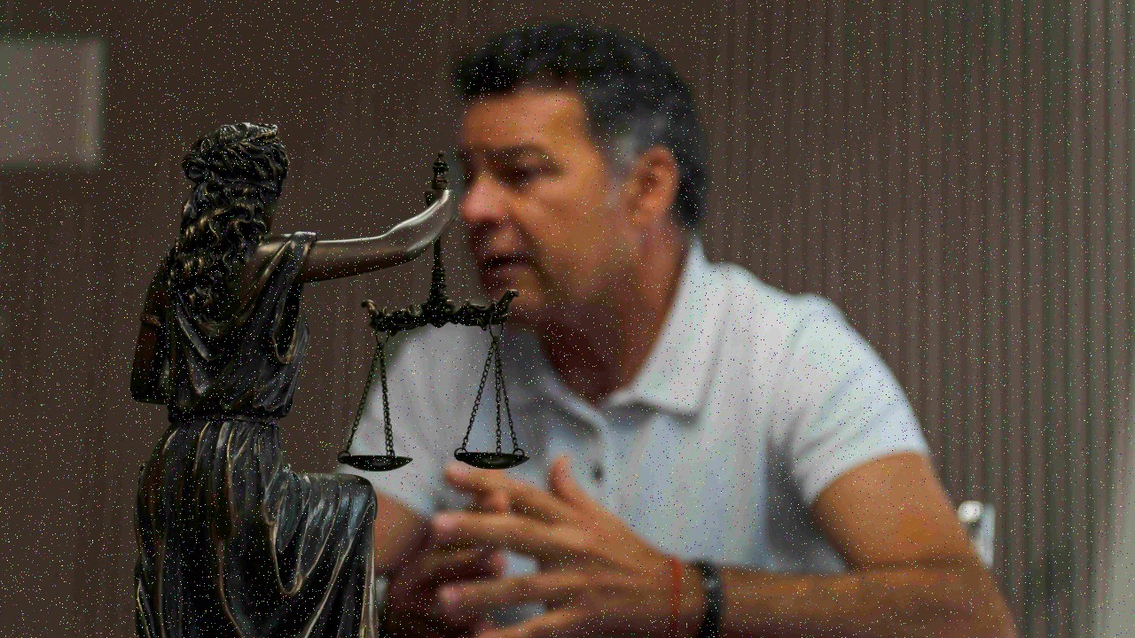 Startup advisory visual